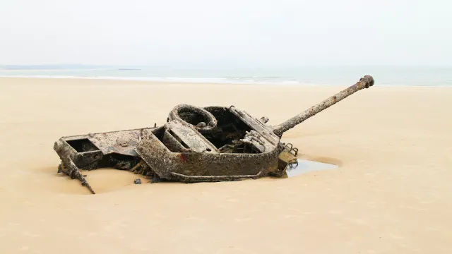 الصورة الرئيسية لمقال: تفسير حلم القتال في حرب خاسرة في المنام
